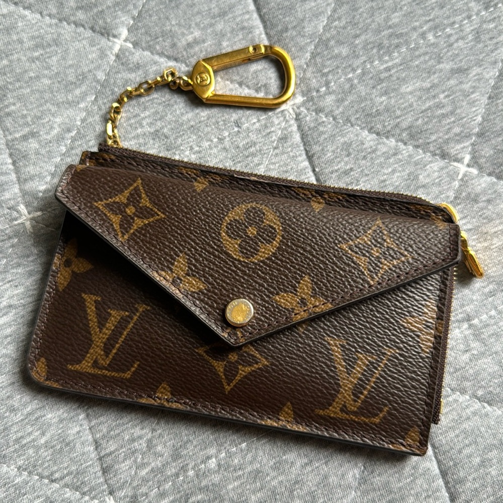 Louis Vuitton card/key holder